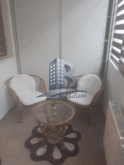 Apartament cu 2 camere decomandat, mobilat în Prelungirea Ghencea