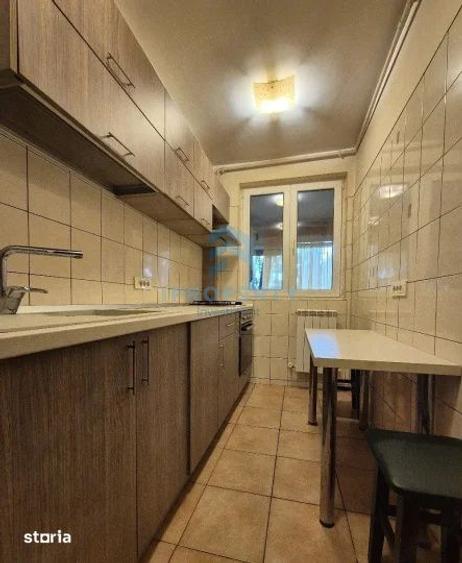 Apartament cu 2 camere, mobilat în Pajura