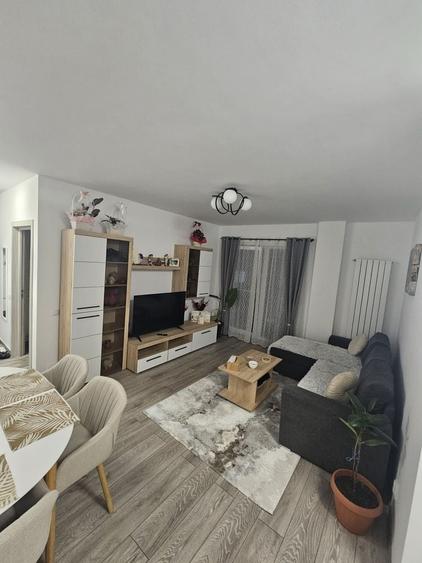 Apartament cu 2 camere decomandat în Baciu