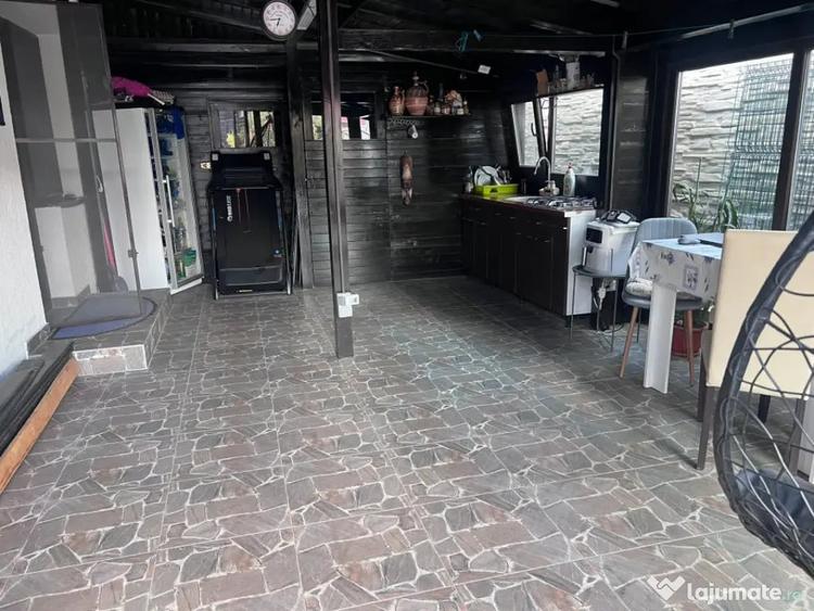 Casă cu 5 camere cu Teren 360 Mp în Central