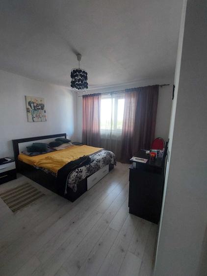Casă cu 3 camere în Exterior Vest