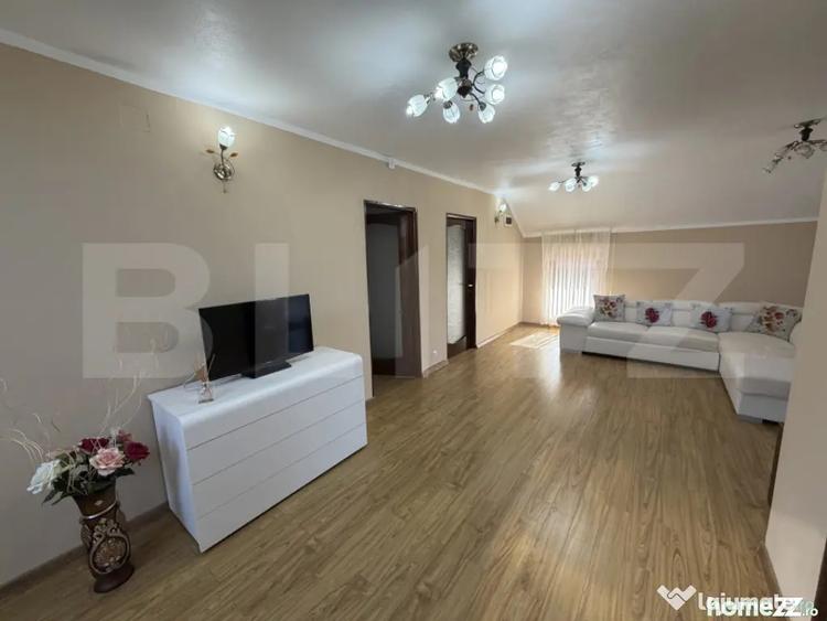 Casă cu 5 camere cu Teren 800 Mp în Surduc