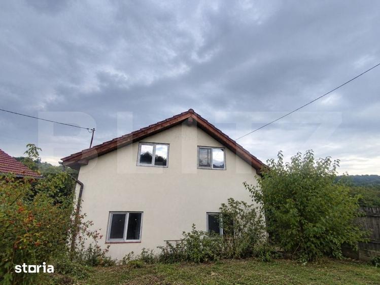 Casă cu 6 camere cu Teren 1000 Mp în Turdaș