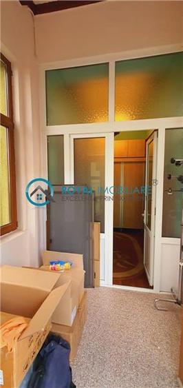 Birou, de 164.16000366211 mp, în Ultracentral
