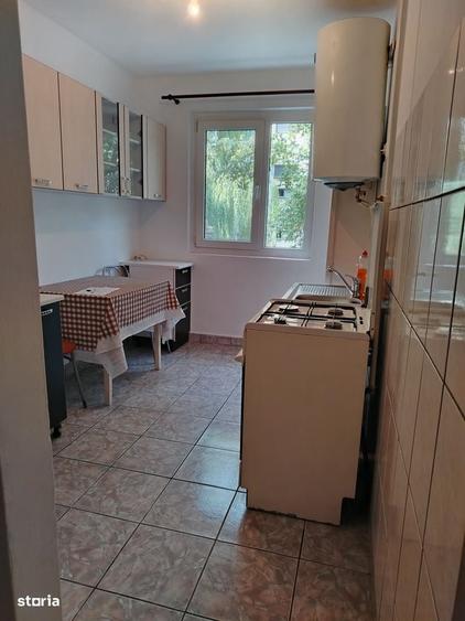 cv 124 Zona Vivo-Enescu, apartament 3 camere , etaj I - 4