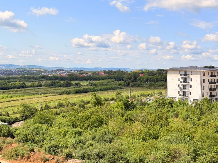 Penthouse cu 4 camere decomandat în Galata