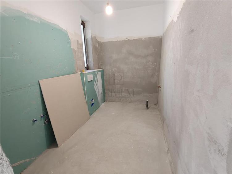 Duplex cu 4 camere cu Canalizare în Moșnița Nouă