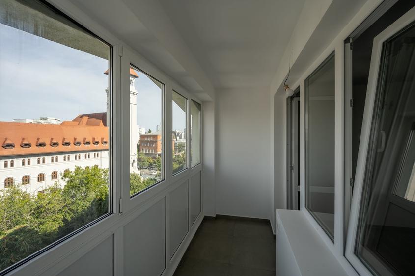 Apartament cu 2 camere decomandat în Banu Manta