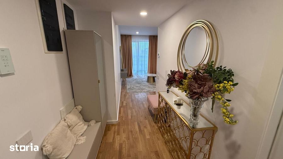 Apartament cu 2 camere decomandat în Central