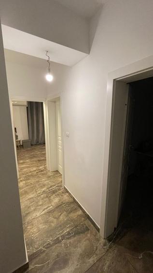 Garsonieră decomandată în Central