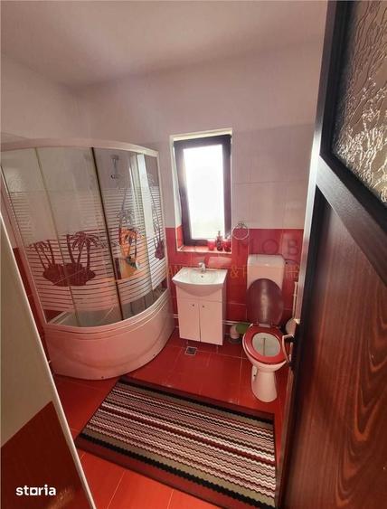 Casă cu 4 camere decomandat cu Teren 725 Mp în Tisău