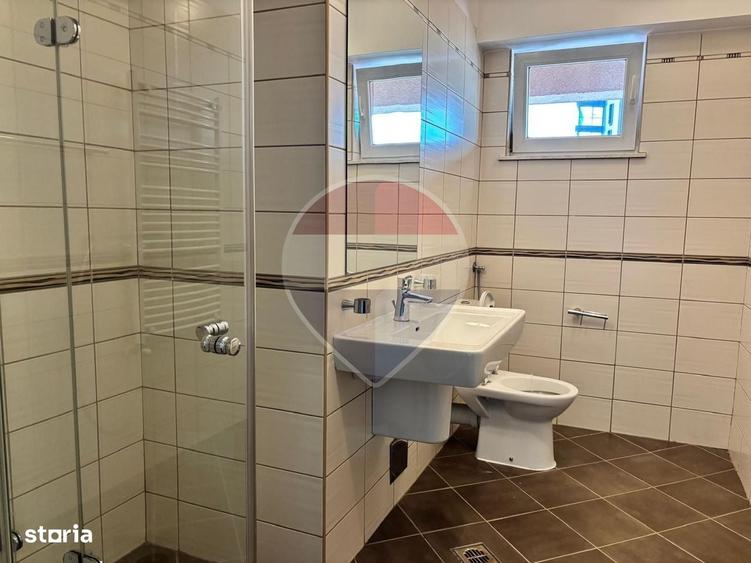 Apartament cu 4 camere în Eminescu