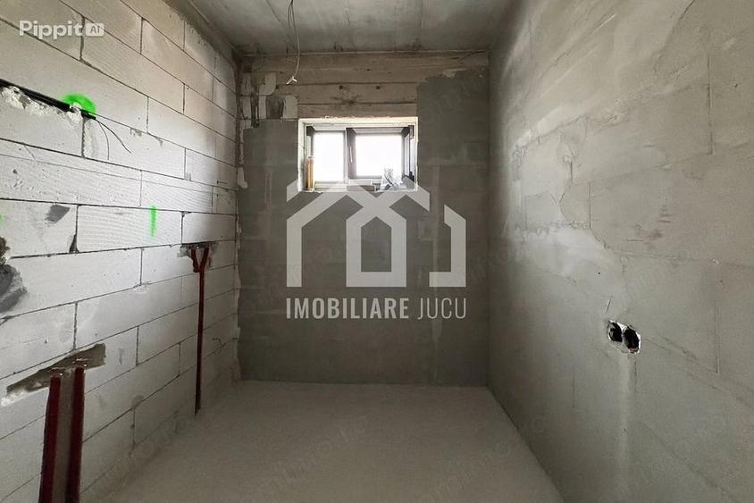 Casă cu 4 camere cu Teren 600 Mp în Jucu