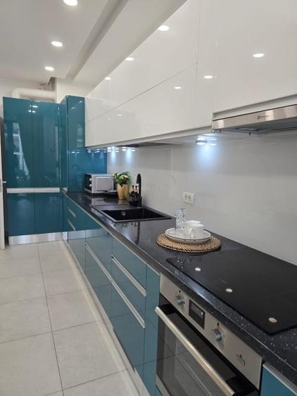 Apartament cu 3 camere decomandat în Herăstrău