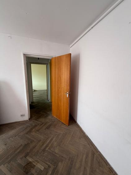 Apartament cu 2 camere semidecomandat în Lujerului