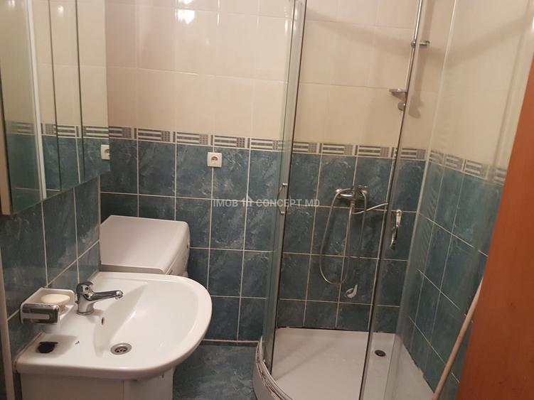 Apartament cu 2 camere decomandat, mobilat în P-ța Mihai Viteazu