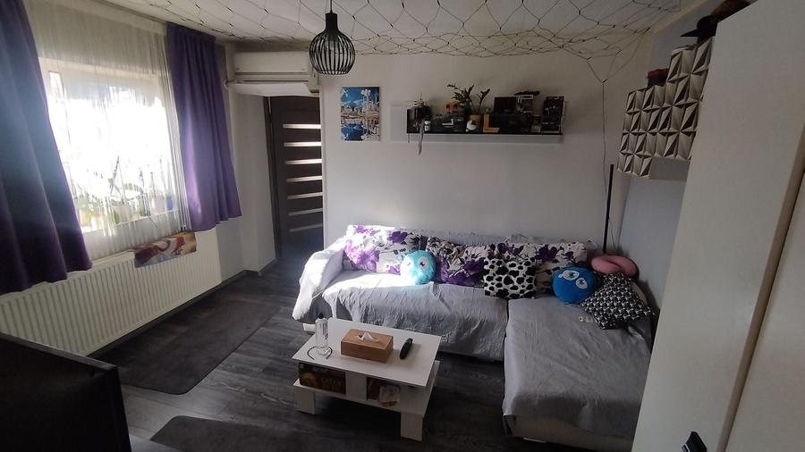 Apartament cu 2 camere nedecomandat în Vladimirescu