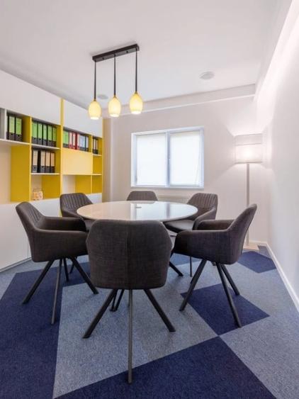 Apartament cu 3 camere decomandat, mobilat în Octavian Goga