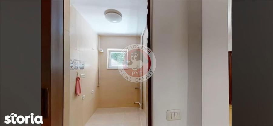 Apartament cu 2 camere semidecomandat în Berceni — fotografia 1