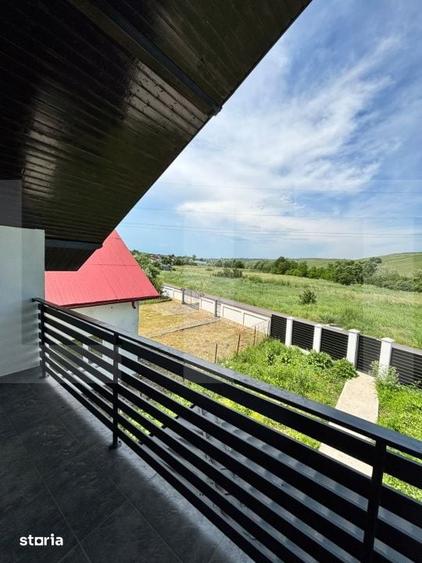 Casă cu 4 camere cu Teren 938 Mp în Stăuceni