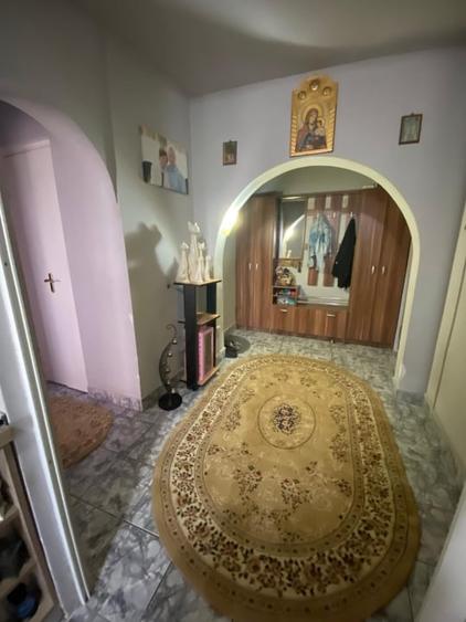 Apartament cu 2 camere decomandat, mobilat în Gării