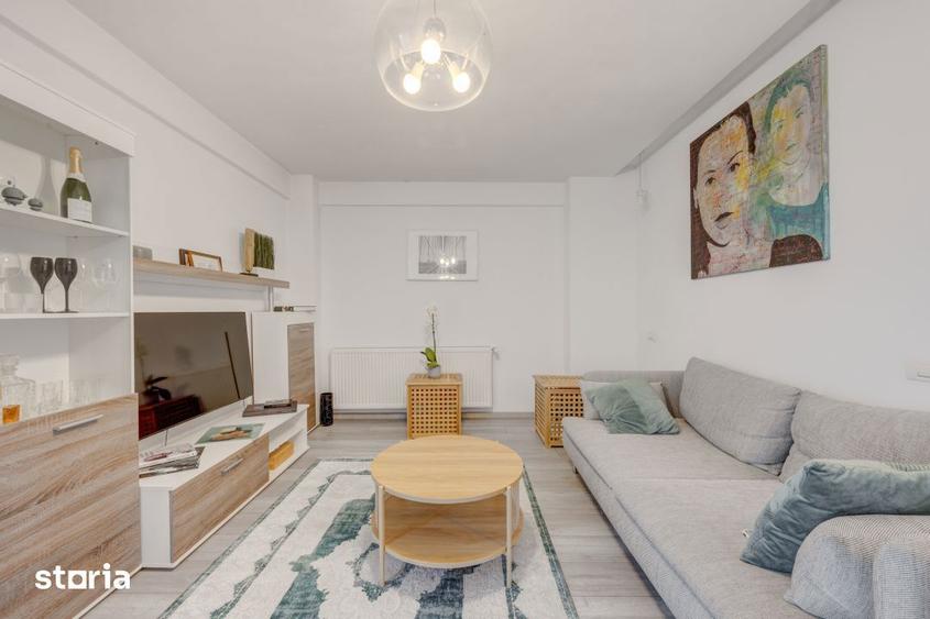 Apartament cu 2 camere, mobilat în Victoriei