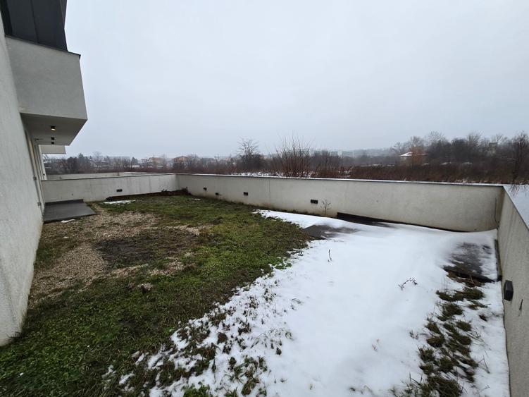 Apartament cu 2 camere decomandat în Băneasa