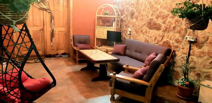 Casă cu 5 camere cu Teren 764 Mp în Grădiște