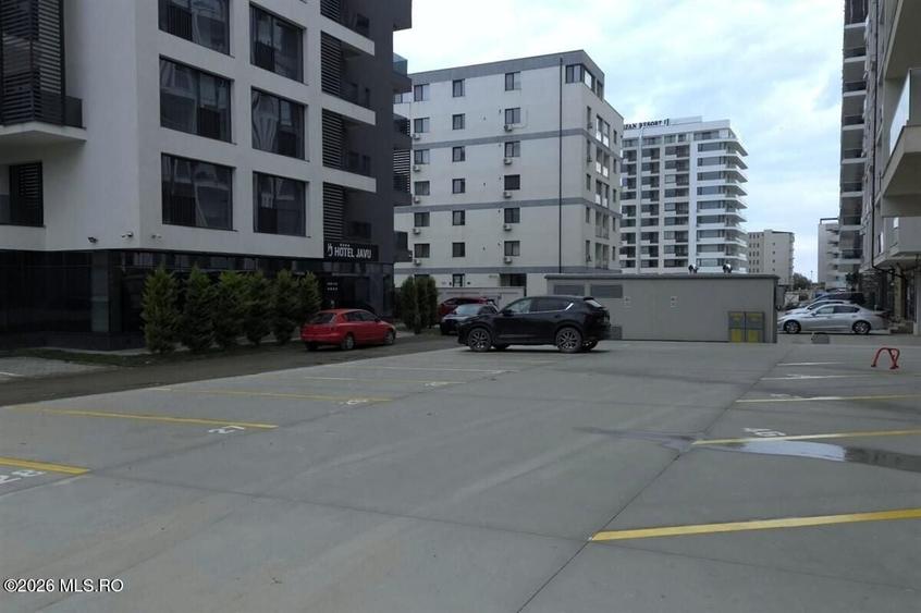 Apartament cu 2 camere semidecomandat, mobilat în Năvodari
