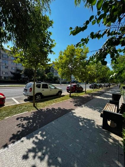 Spațiu comercial, de 34 mp, în