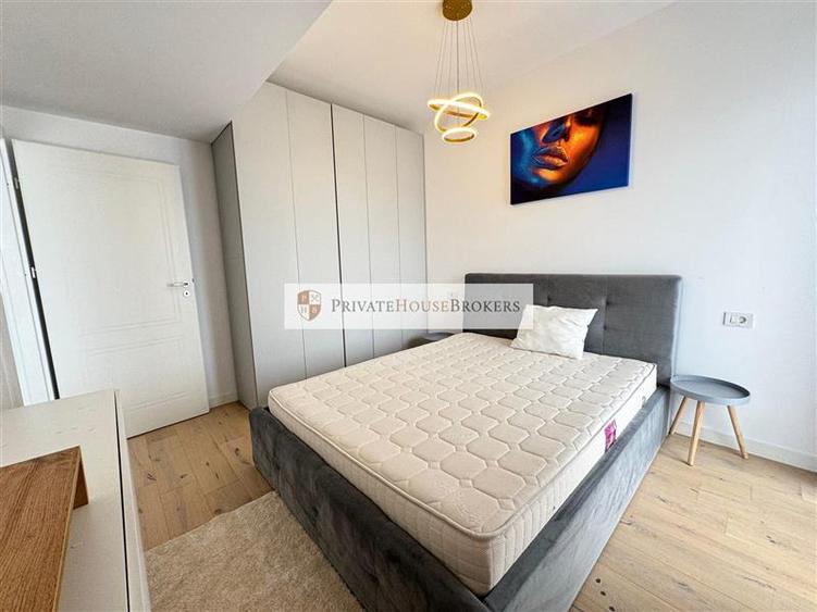 Apartament cu 2 camere semidecomandat, mobilat în Pipera