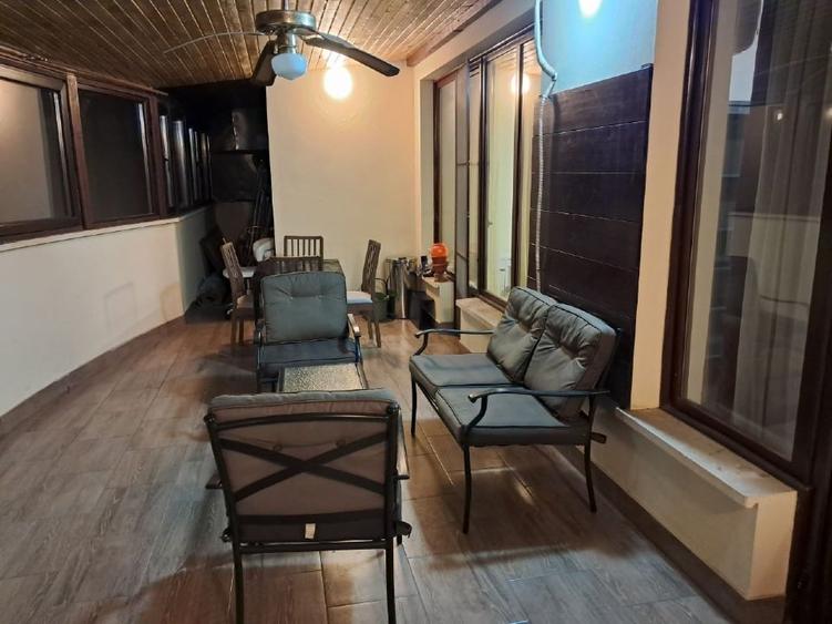 Apartament cu 3 camere decomandat, mobilat în Aviatorilor