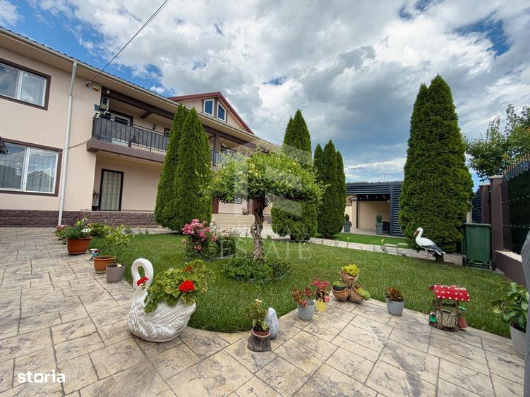 Casă cu 4 camere cu Teren 600 Mp în Lumina