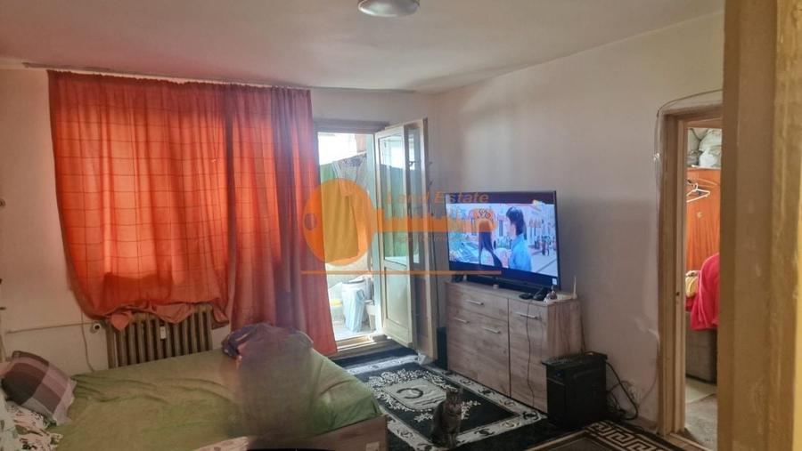 Apartament 2 camere Piața Progresu - Reabilitat Termic - 1