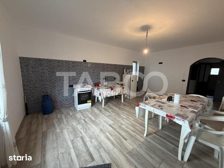 Casa individuala 5 camere 3 bai garaj 497 m teren liber Sat Sercaia - 9