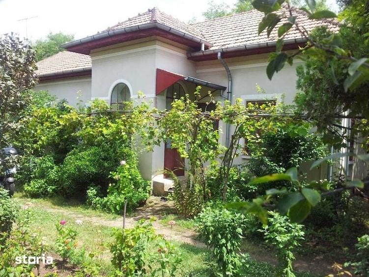 Casă cu 4 camere cu Teren 110 Mp în Giubega