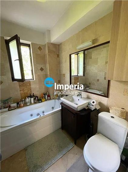 Apartament cu 2 camere decomandat, mobilat în Central