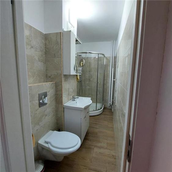 Apartament 3 camere | Central | 75 mp | Complet renovat | Totul nou | 2 Bai | Et - 9