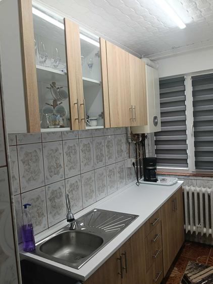 Inchiriez apartament cu 2 camere - 2