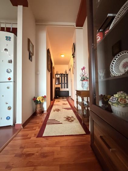 Apartament cu 2 camere decomandat, mobilat în Giroc