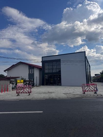 Spațiu industrial, de 240 mp, în Afumați