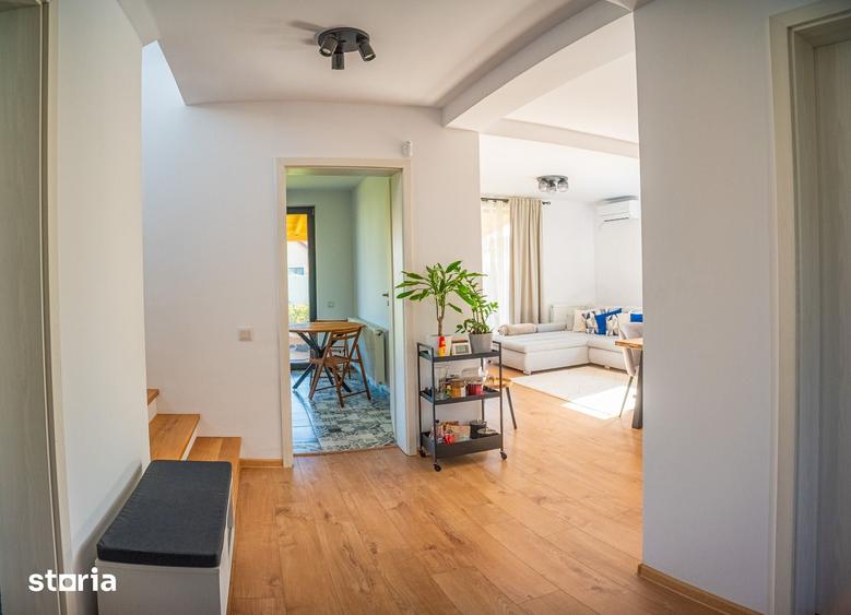 Casă cu 5 camere cu Teren 409 Mp în Berceni