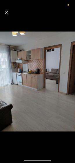 Apartament cu 2 camere decomandat în Florești