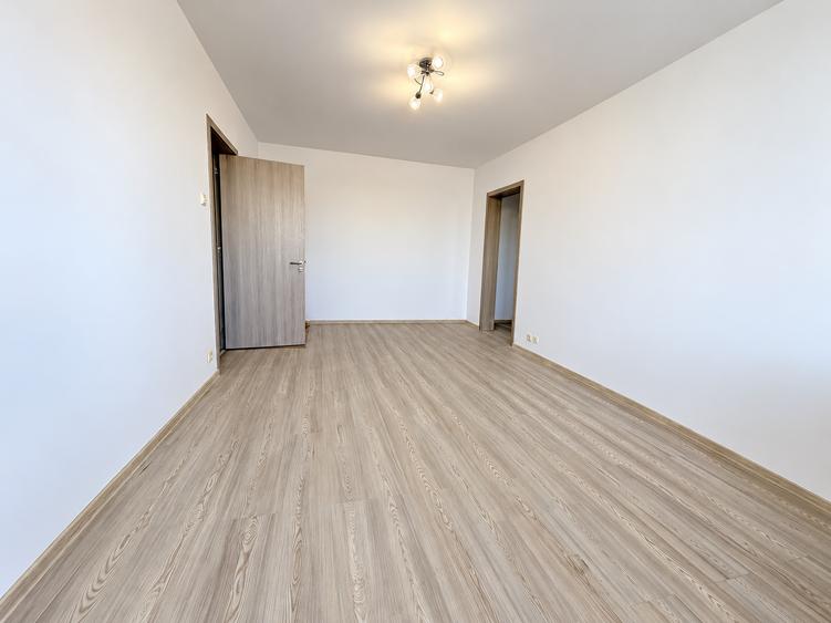 Apartament cu 2 camere semidecomandat în Baba Novac