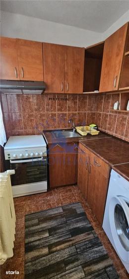 Apartament 3 camere semi, zona Piata Valea Rosie - 4