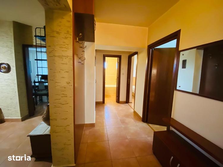 Apartament cu 3 camere, mobilat în Pantelimon