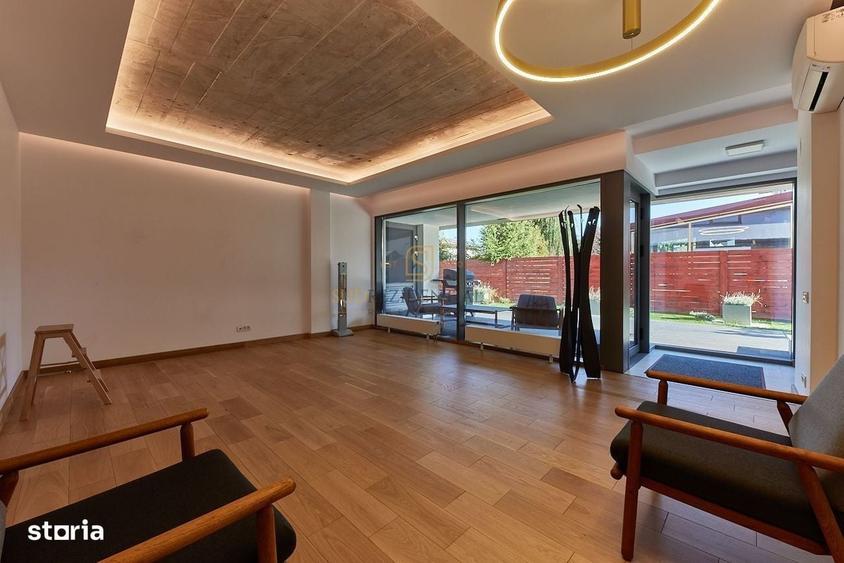 Casă cu 4 camere în Ostratu