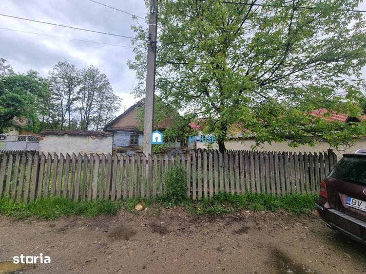 Casă cu 2 camere cu Teren 382 Mp în Șinca
