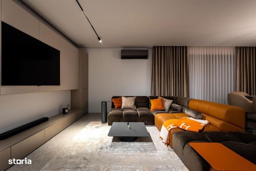 Apartament cu 3 camere, mobilat în Central — fotografia 1