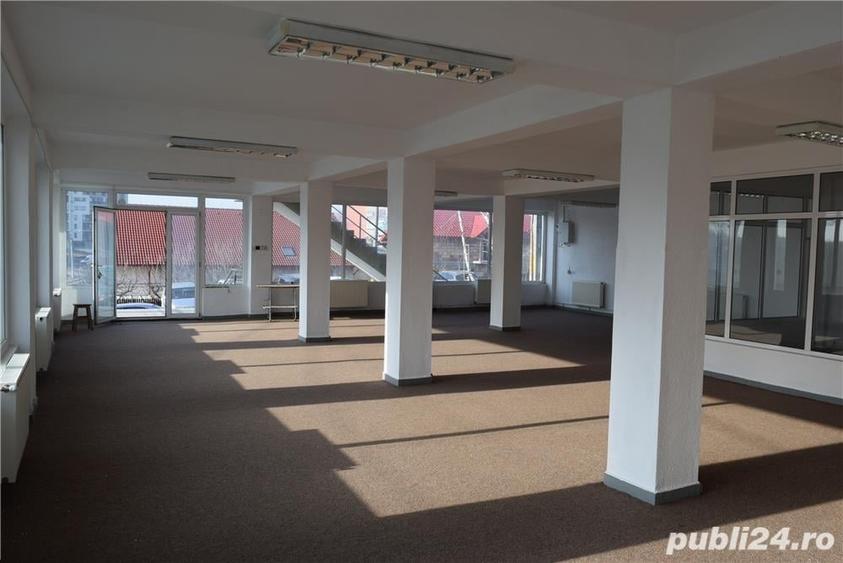 Spațiu comercial, de 185 mp, în Central